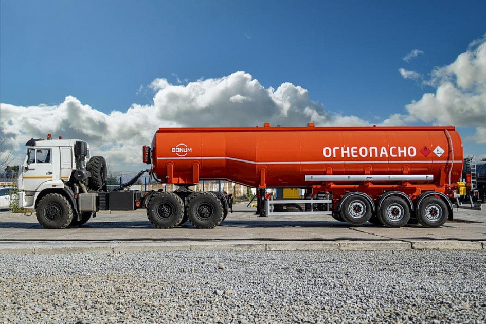 Нефтевоз 30 м3